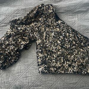 Sequined cropped one shoulder top.  Size small.